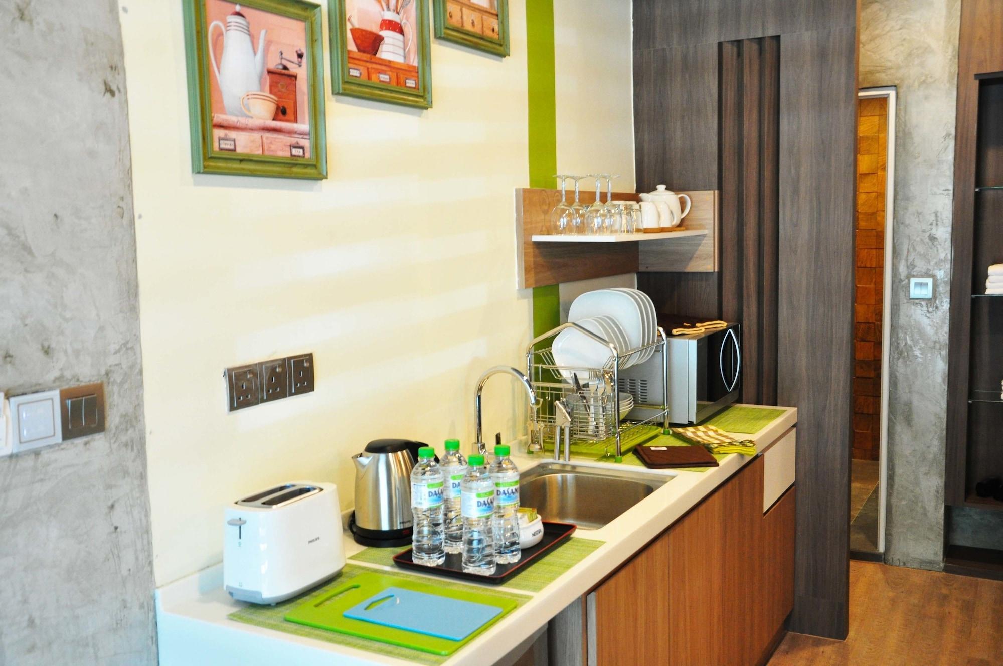 Valya Hotel, Ipoh Exterior photo