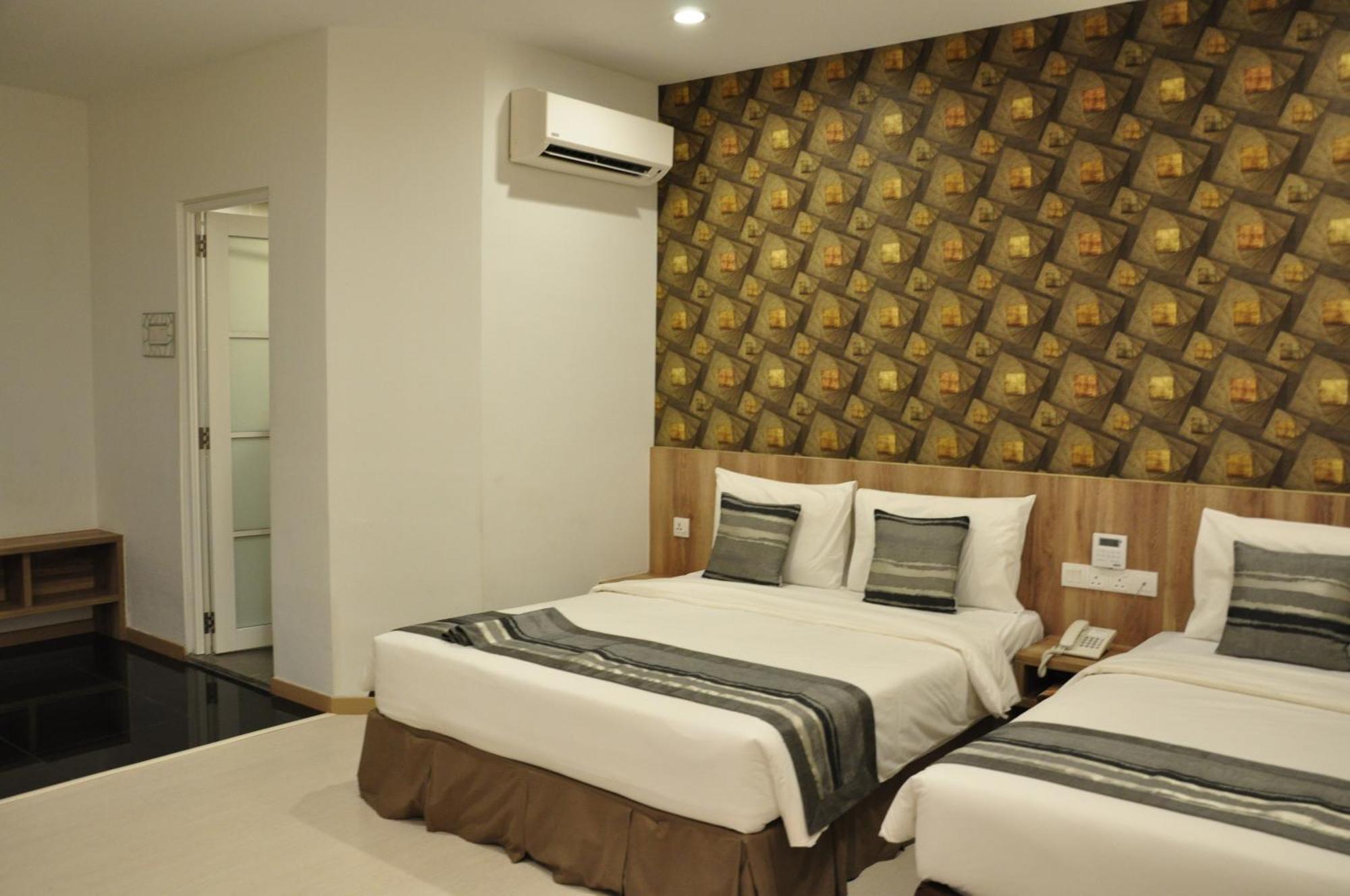 Valya Hotel, Ipoh Exterior photo