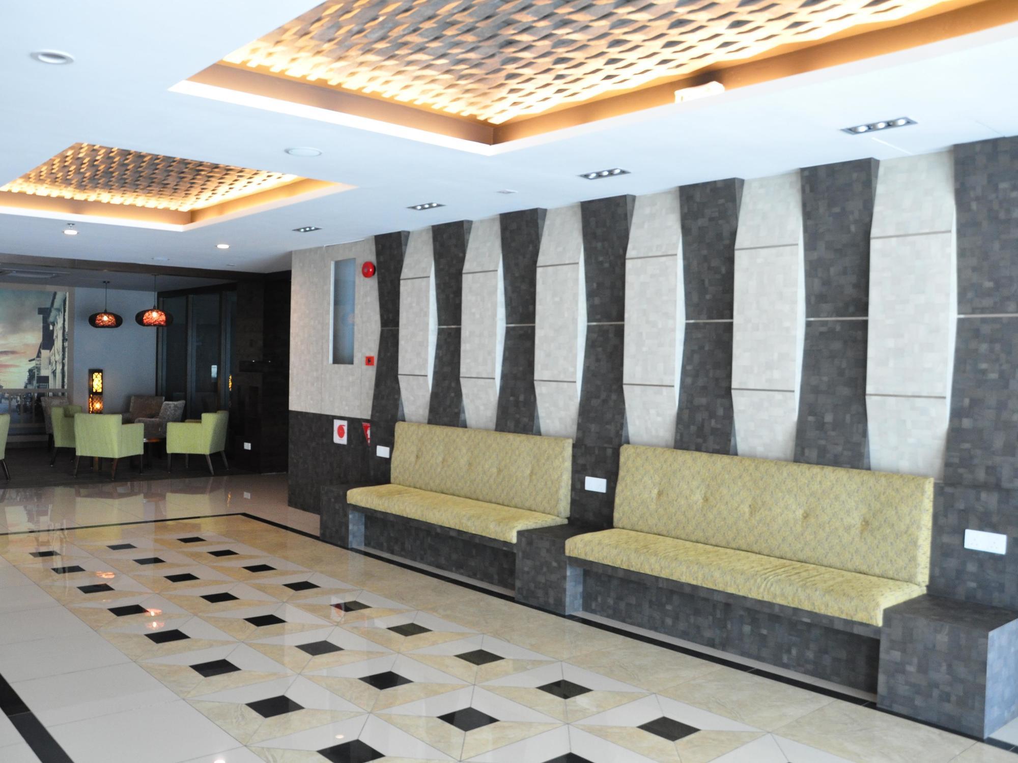 Valya Hotel, Ipoh Exterior photo